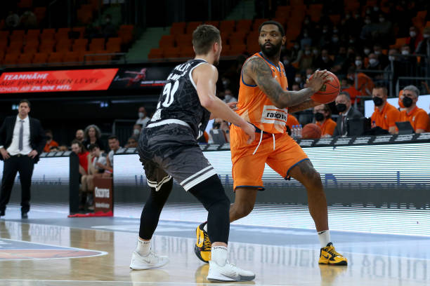 国队在对抗 国队在对抗