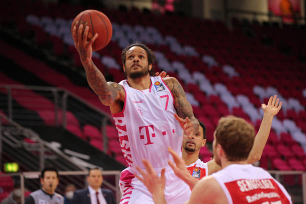 与进攻完美 与进攻完美